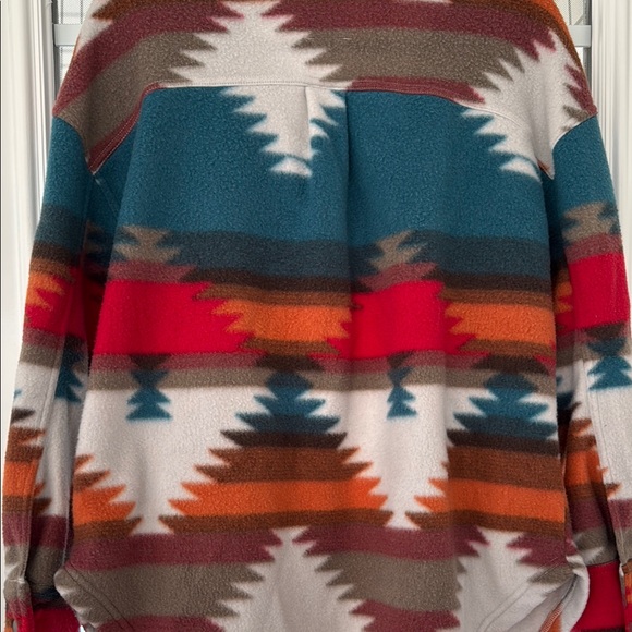 Colorful Aztec Patterned Jacket - Picture 9 of 10